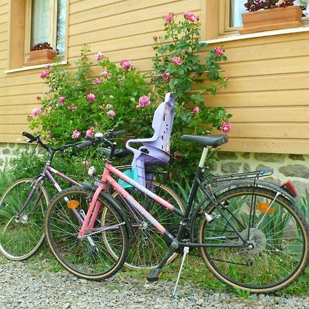 Chez Geppetto Bed and Breakfast Saint-Georges-Nigremont Buitenkant foto